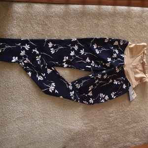 Motherhood Maternity dress pants.